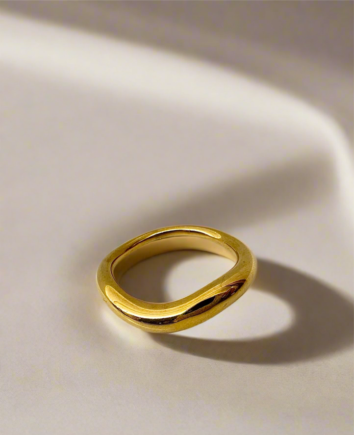 Wavy Ring