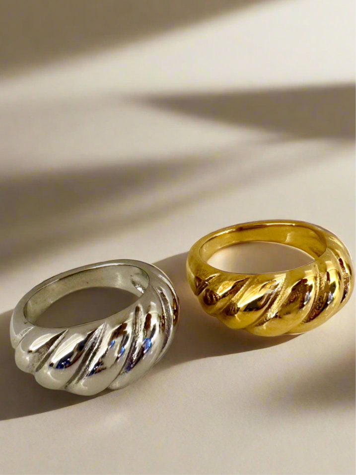 Croissant Ring