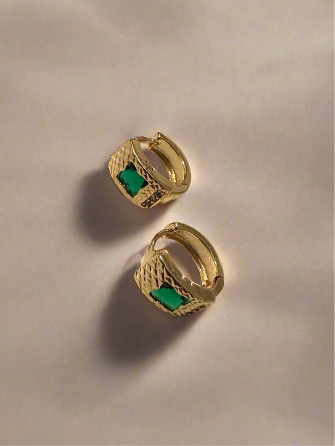 Gigi Hoops