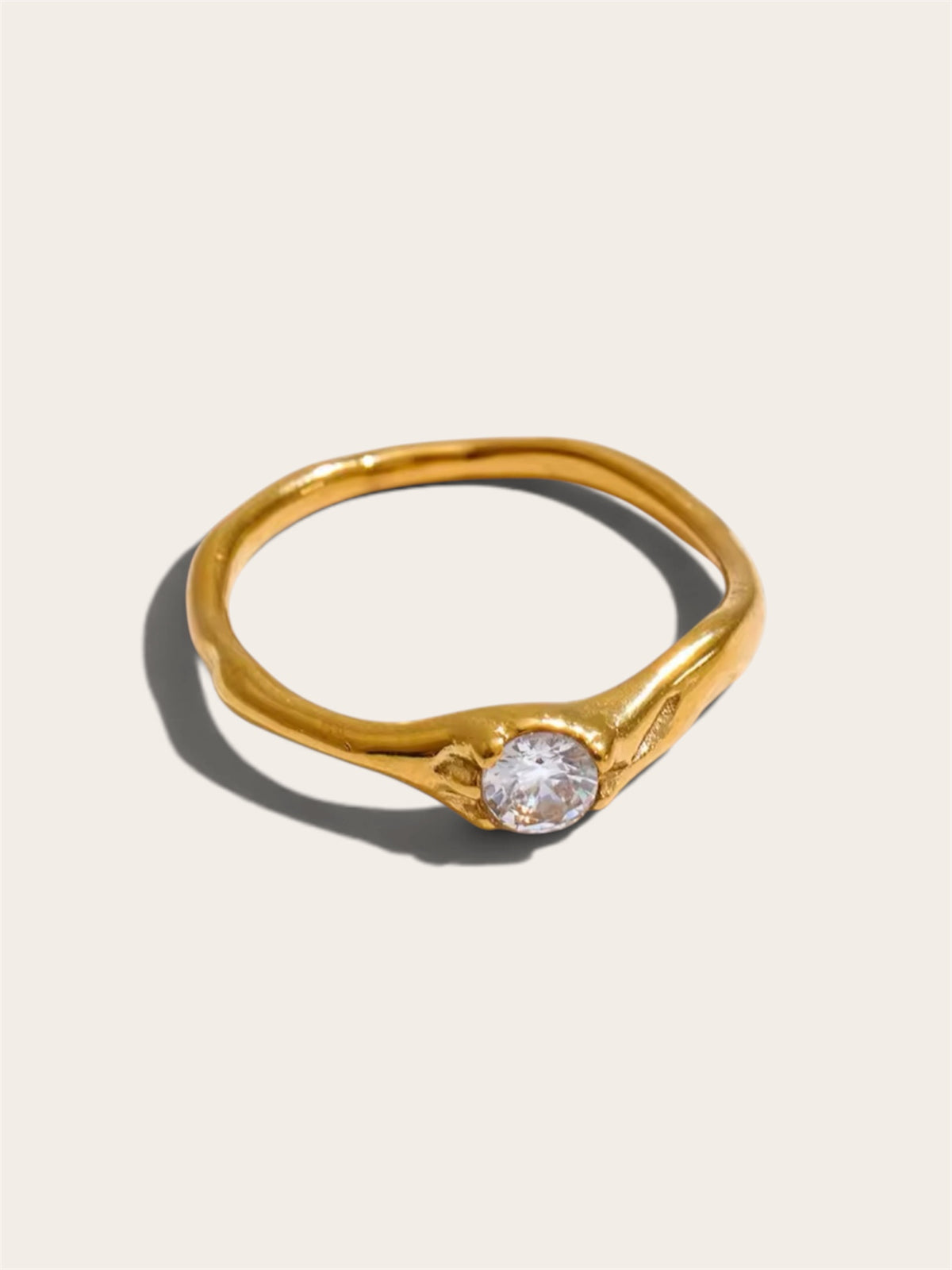 Amore Ring