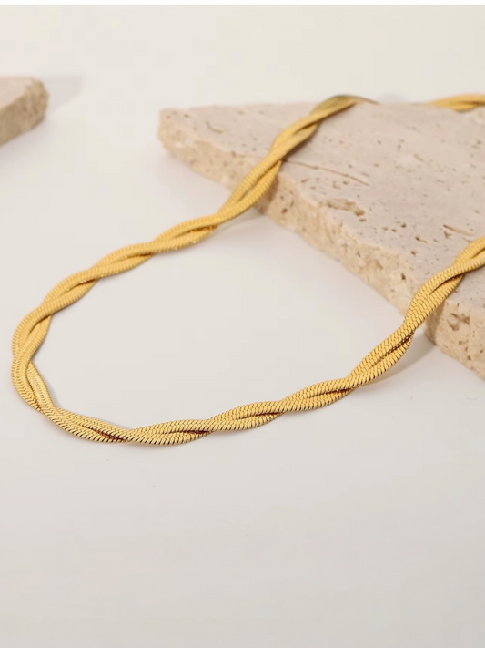 Twisted Lux Necklace