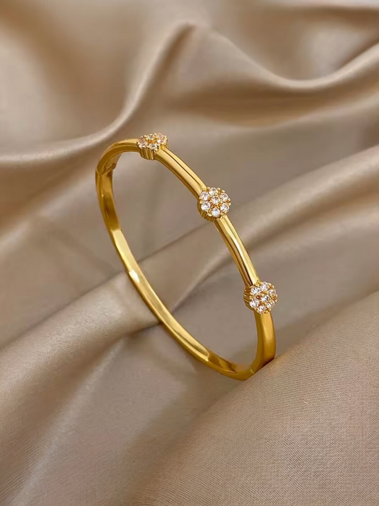 Flora Bangle