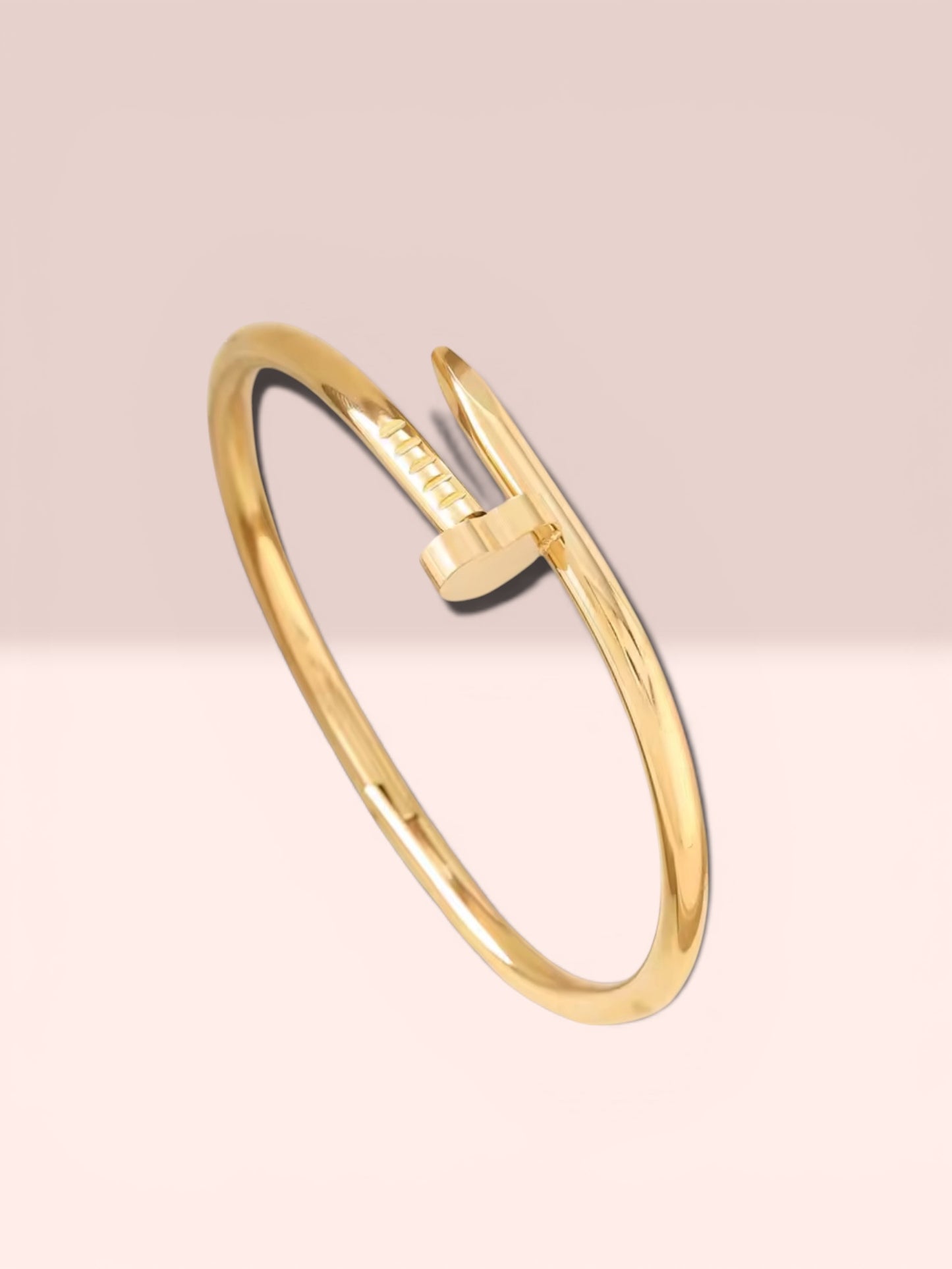 Heart Nail Bangle