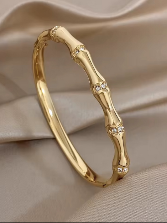 Aurora Bangle